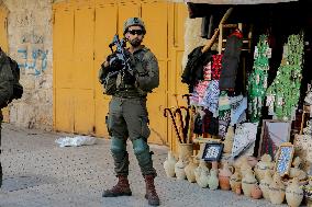 Israeli Security Measures in Hebron Old City