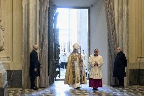 Cardinal Baldassare Reina opens the Holy Door of Rome's St. John - Vatican