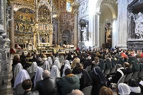 Cardinal Baldassare Reina opens the Holy Door of Rome's St. John - Vatican