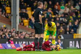 Norwich City FC v Queens Park Rangers FC - Sky Bet Championship