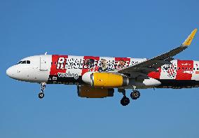 Vueling Airbus A320 with Athletic Club livery lands in Barcelona