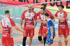 Rana Verona v Gas Sales Bluenergy Piacenza - Del Monte Italian Volleyball Cup