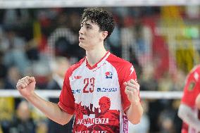 Rana Verona v Gas Sales Bluenergy Piacenza - Del Monte Italian Volleyball Cup