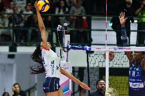 Vero Volley Milano v Reale Mutua Fenera Chieri - Coppa Italia Frecciarossa