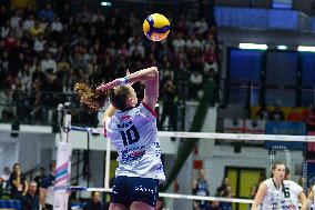 Vero Volley Milano v Reale Mutua Fenera Chieri - Coppa Italia Frecciarossa