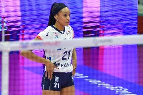 Vero Volley Milano v Reale Mutua Fenera Chieri - Coppa Italia Frecciarossa