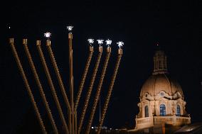 Fifth Night Of Chanukah Celebrated In Edmonton