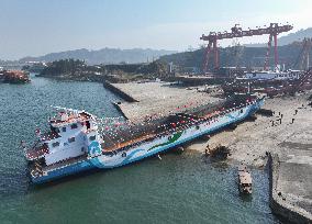 China First Pure Electric Clean Drift Transfer Ship