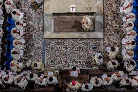 Pisa Enters The Jubilee. Inaugural Procession From The Baptistery To The Duomo