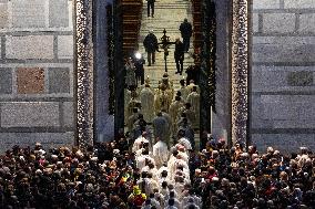 Pisa Enters The Jubilee. Inaugural Procession From The Baptistery To The Duomo