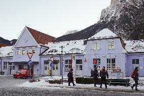 Bus Stop Mittenwald Station With Passengers