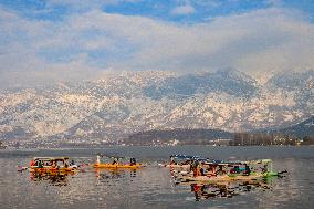 Sunny Weather In Kashmir After Snowfall