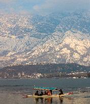 Sunny Weather In Kashmir After Snowfall