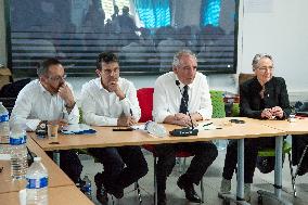 PM Bayrou Meets with Economic and Agricultural Players - Mayotte