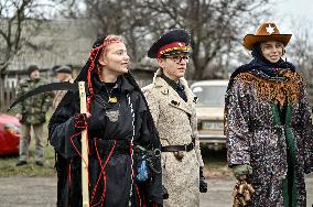 Garden of Nativity Scenes cultural project performs in frontline villages of Zaporizhzhia region