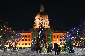 Fifth Night Of Chanukah Celebrated In Edmonton