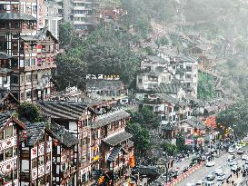 Hongya Cave in Chongqing