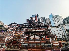 Hongya Cave in Chongqing