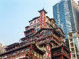 Hongya Cave in Chongqing