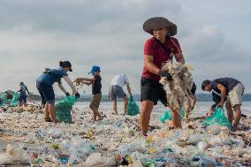 Bali Coastline Flooded With Debris, Tons Of Plastic Collected