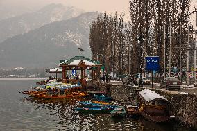 Daily Life In Srinagar