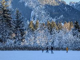 ​Winter Walk Around The Bavarian Lake Schwansee