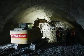 Helan Mountain Tunnel