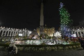 Pope Francis Leads Vespers And Te Deum On New Year's Eve