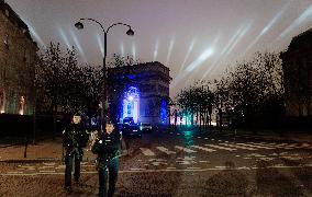 Paris New Year's Eve - Police And Security