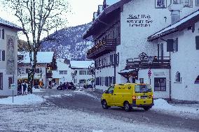 Deutsche Post Van In The Bavarian City Of Oberammergau