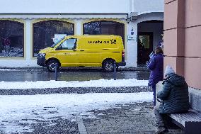 Deutsche Post Van In The Bavarian City Of Oberammergau