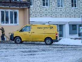 Deutsche Post Van In The Bavarian City Of Oberammergau