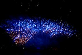 Fireworks Show Celebrate 2025 New Year in Guiyang