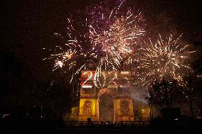 New Year's 2025 Celebrations - Paris