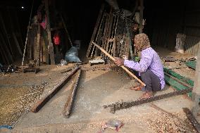 Second Hand Doors And Windows Market In India,Kolkata - 31 Dec 2024