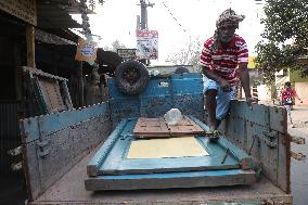 Second Hand Doors And Windows Market In India,Kolkata - 31 Dec 2024