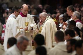 Pope Francis celebrates Holy Mass on the Solemnity of Mary Most Holy Mother of God
Thursday, 1 January, Altar of the Confessio,