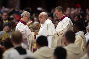 Pope Francis celebrates Holy Mass on the Solemnity of Mary Most Holy Mother of God
Thursday, 1 January, Altar of the Confessio,