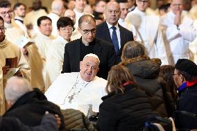 Pope Francis celebrates Holy Mass on the Solemnity of Mary Most Holy Mother of God
Thursday, 1 January, Altar of the Confessio,