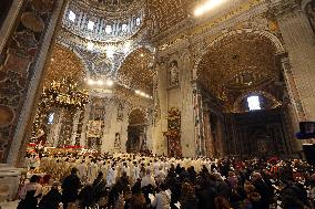 Pope Francis celebrates Holy Mass on the Solemnity of Mary Most Holy Mother of God
Thursday, 1 January, Altar of the Confessio,