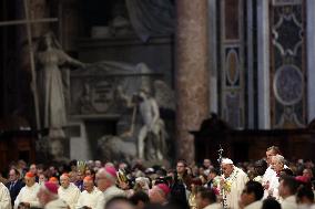 Pope Francis celebrates Holy Mass on the Solemnity of Mary Most Holy Mother of God
Thursday, 1 January, Altar of the Confessio,