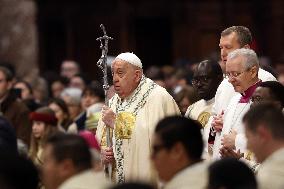 Pope Francis celebrates Holy Mass on the Solemnity of Mary Most Holy Mother of God
Thursday, 1 January, Altar of the Confessio,