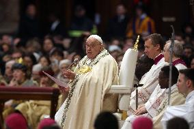 Pope Francis celebrates Holy Mass on the Solemnity of Mary Most Holy Mother of God
Thursday, 1 January, Altar of the Confessio,