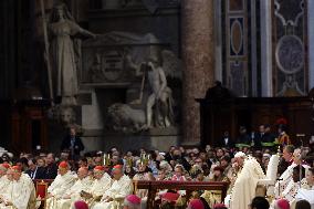 Pope Francis celebrates Holy Mass on the Solemnity of Mary Most Holy Mother of God
Thursday, 1 January, Altar of the Confessio,