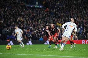 Leeds United FC v Blackburn Rovers FC - Sky Bet Championship