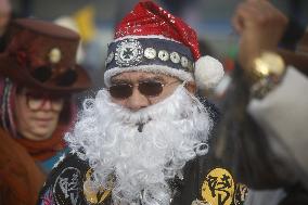 New Year's Day Polar Plunge Tradition Lives On In Coney Island