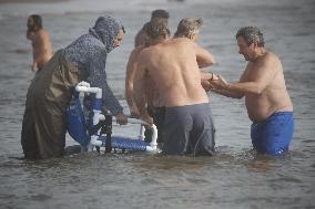 New Year's Day Polar Plunge Tradition Lives On In Coney Island