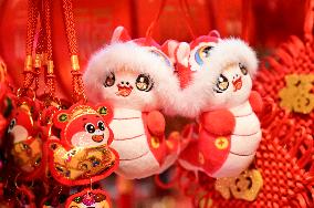 Chinese zodiac Muppets of the Year of the snake