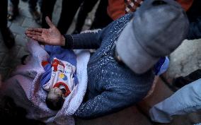 Children Are Freezing to Death in Gaza - Deir Al-Balah