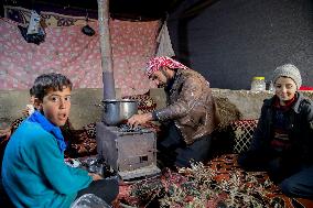 Difficult Living Conditions in Idlib IDP Camps - Syria